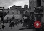 Immagine di Bombardato comune di Acerno Acerno Italia, 1943, secondo 53 filmato di repertorio 65675030897