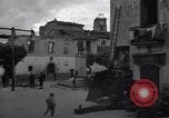 Immagine di Bombardato comune di Acerno Acerno Italia, 1943, secondo 60 filmato di repertorio 65675030897