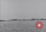 Image C-47 Aéronefs Paestum Italie, 1943, de la seconde 1 séquences d'archives historiques vidéo 65675030903