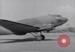 Image C-47 Aéronefs Paestum Italie, 1943, de la seconde 9 séquences d'archives historiques vidéo 65675030903