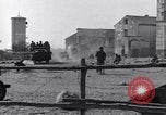 Standbild deutsche Panzer III Ausf L Flammenwerfer Tank Salerno Italien, 1943, aus Sekunde 5 historischem Filmmaterial Videoclip 65675030905