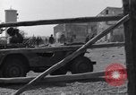 Standbild deutsche Panzer III Ausf L Flammenwerfer Tank Salerno Italien, 1943, aus Sekunde 16 historischem Filmmaterial Videoclip 65675030905