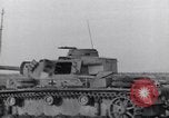 Standbild deutsche Panzer III Ausf L Flammenwerfer Tank Salerno Italien, 1943, aus Sekunde 58 historischem Filmmaterial Videoclip 65675030905