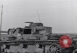 Standbild deutsche Panzer III Ausf L Flammenwerfer Tank Salerno Italien, 1943, aus Sekunde 59 historischem Filmmaterial Videoclip 65675030905