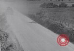 Immagine di M-4 e M-7 serbatoi Salerno Italia, 1943, secondo 15 filmato di repertorio 65675030906