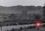 Immagine di M-4 e M-7 serbatoi Salerno Italia, 1943, secondo 30 filmato di repertorio 65675030906