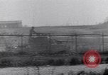 Immagine di M-4 e M-7 serbatoi Salerno Italia, 1943, secondo 36 filmato di repertorio 65675030906
