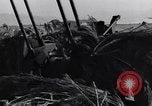 Standbild German 20mm Flak gun Salerno Italien, 1943, aus Sekunde 25 historischem Filmmaterial Videoclip 65675030907