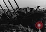 Standbild German 20mm Flak gun Salerno Italien, 1943, aus Sekunde 26 historischem Filmmaterial Videoclip 65675030907