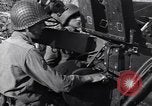 Standbild German 20mm Flak gun Salerno Italien, 1943, aus Sekunde 29 historischem Filmmaterial Videoclip 65675030907
