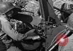 Standbild German 20mm Flak gun Salerno Italien, 1943, aus Sekunde 31 historischem Filmmaterial Videoclip 65675030907