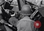 Standbild German 20mm Flak gun Salerno Italien, 1943, aus Sekunde 32 historischem Filmmaterial Videoclip 65675030907