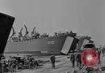 Immagine di Sbarco inglese a Salerno Salerno Italia, 1943, secondo 61 filmato di repertorio 65675030910