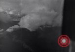 Immagine di Alimentazione antenna in gocce Teatro pacifico, 1943, secondo 9 filmato di repertorio 65675030915