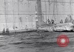 Immagine di US Army in atterraggio a Red Beach Paestum Italia, 1943, secondo 4 filmato di repertorio 65675030918