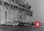 Immagine di US Army in atterraggio a Red Beach Paestum Italia, 1943, secondo 8 filmato di repertorio 65675030918