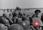 Immagine di US Army in atterraggio a Red Beach Paestum Italia, 1943, secondo 26 filmato di repertorio 65675030918