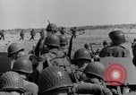 Immagine di US Army in atterraggio a Red Beach Paestum Italia, 1943, secondo 28 filmato di repertorio 65675030918