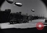Immagine di Landing Craft Fanteria Paestum Italia, 1943, secondo 11 filmato di repertorio 65675030919