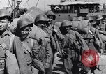 Standbild Laden LCI Landing Crafts Infanterie Paestum Italien, 1943, aus Sekunde 45 historischem Filmmaterial Videoclip 65675030920