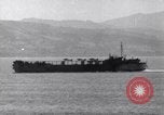 Standbild Beschuss von Salerno Salerno Italien, 1943, aus Sekunde 12 historischem Filmmaterial Videoclip 65675030925