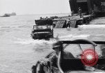 Standbild US-Truppen die Landung in Salerno Salerno Italien, 1943, aus Sekunde 31 historischem Filmmaterial Videoclip 65675030928