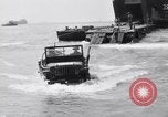 Standbild US-Truppen die Landung in Salerno Salerno Italien, 1943, aus Sekunde 33 historischem Filmmaterial Videoclip 65675030928