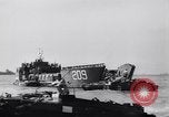 Standbild US-Truppen die Landung in Salerno Salerno Italien, 1943, aus Sekunde 44 historischem Filmmaterial Videoclip 65675030928