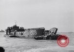 Standbild US-Truppen die Landung in Salerno Salerno Italien, 1943, aus Sekunde 50 historischem Filmmaterial Videoclip 65675030928
