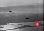 Immagine di Bombardamento di Rekata bay Munda New Georgia Isole Salomone, 1943, secondo 41 filmato di repertorio 65675030931