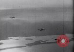 Immagine di Bombardamento di Rekata bay Munda New Georgia Isole Salomone, 1943, secondo 42 filmato di repertorio 65675030931