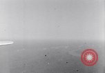 Image italien d'avions et d'équipages reddition à l'aérodrome de Catane Catania Sicile Italie, 1943, de la seconde 19 séquences d'archives historiques vidéo 65675030939