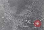 Standbild Bombardierung von Isernia Isernia Italien, 1943, aus Sekunde 16 historischem Filmmaterial Videoclip 65675030940