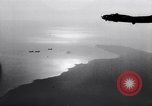 Standbild B-17 Bomber Bologna (Italien), 1943, aus Sekunde 12 historischem Filmmaterial Videoclip 65675030942