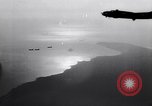Standbild B-17 Bomber Bologna (Italien), 1943, aus Sekunde 13 historischem Filmmaterial Videoclip 65675030942