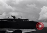 Image Bombardement de Wewak Wewak Nouvelle Guinée, 1943, de la seconde 17 séquences d'archives historiques vidéo 65675030943