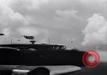 Image Bombardement de Wewak Wewak Nouvelle Guinée, 1943, de la seconde 18 séquences d'archives historiques vidéo 65675030943
