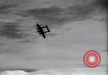 Image Bombardement de Wewak Wewak Nouvelle Guinée, 1943, de la seconde 50 séquences d'archives historiques vidéo 65675030943