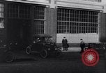 Standbild Ford Motor Company Anlage Highland Park Michigan USA, 1916, aus Sekunde 6 historischem Filmmaterial Videoclip 65675030948