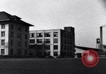 Standbild Ford Motor Company Gebäude Dearborn Michigan USA, 1922, aus Sekunde 13 historischem Filmmaterial Videoclip 65675030952