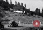 Standbild zehnmillionste Ford Wagenkolonne United States USA, 1924, aus Sekunde 48 historischem Filmmaterial Videoclip 65675030956