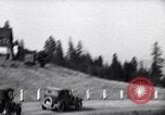 Standbild zehnmillionste Ford Wagenkolonne United States USA, 1924, aus Sekunde 49 historischem Filmmaterial Videoclip 65675030956