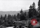 Standbild zehnmillionste Ford Wagenkolonne United States USA, 1924, aus Sekunde 55 historischem Filmmaterial Videoclip 65675030956