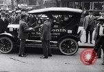 Standbild zehnmillionste Ford in New York New York United States USA, 1924, aus Sekunde 10 historischem Filmmaterial Videoclip 65675030959