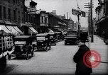 Standbild zehnmillionste Ford in New York New York United States USA, 1924, aus Sekunde 22 historischem Filmmaterial Videoclip 65675030959