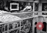 Standbild Diego Rivera industrielle Wandmalerei Detroit Michigan USA, 1932, aus Sekunde 43 historischem Filmmaterial Videoclip 65675030961