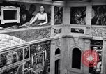 Standbild Diego Rivera industrielle Wandmalerei Detroit Michigan USA, 1932, aus Sekunde 52 historischem Filmmaterial Videoclip 65675030961