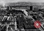 Image Ford usine de River Rouge Dearborn Michigan USA, 1950, de la seconde 10 séquences d'archives historiques vidéo 65675030967