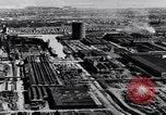 Image Ford usine de River Rouge Dearborn Michigan USA, 1950, de la seconde 13 séquences d'archives historiques vidéo 65675030967