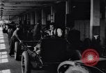 Image Ford Motor Company Highland Park Michigan USA, 1924, de la seconde 9 séquences d'archives historiques vidéo 65675030968
